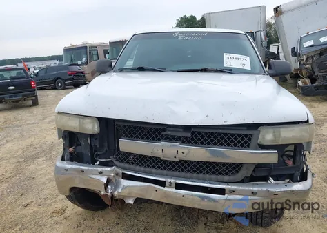 2001 Chevrolet Silverado 2500Hd z USA, uszkodzony, nr VIN 1GCHC29UX1Z267977